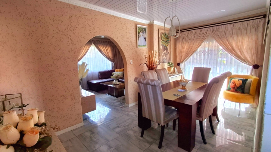 3 Bedroom Property for Sale in Zamdela Free State